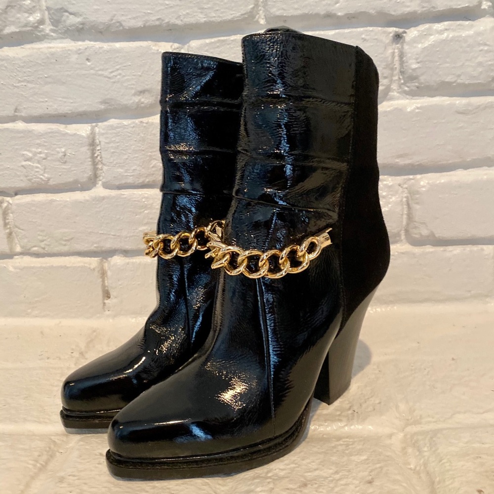 Berlin Chain High Heel Boot